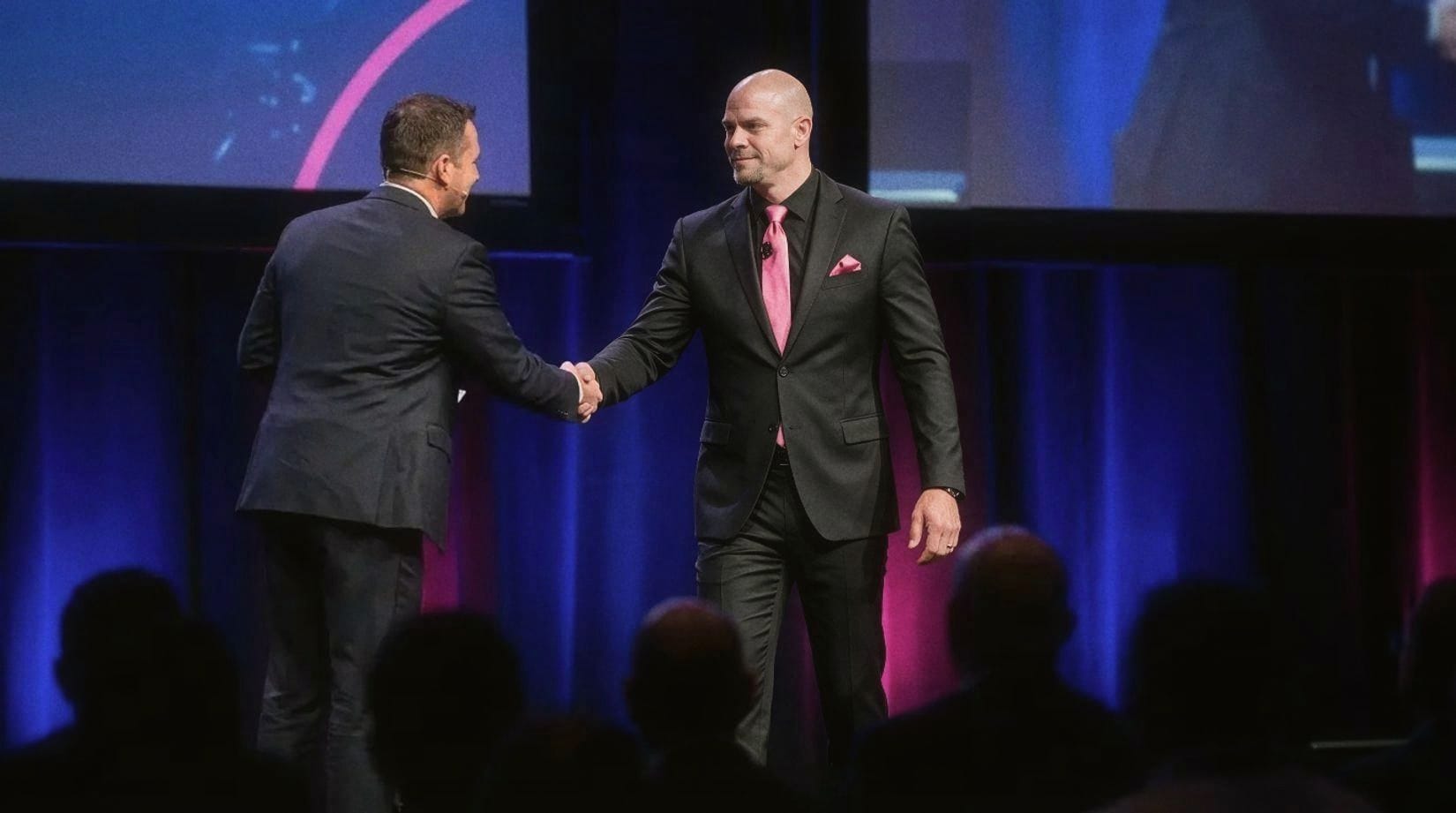 Dean Eric Smith on stage — The E.D.G.E. Intensive